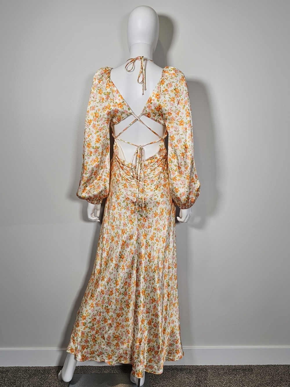 Ever New NWT Billie Satin Tie V-Neck Midi Dress in Fairlight Disty Floral Sz 8 - Picture 6 of 13